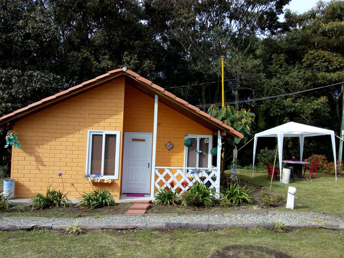 Hospedaje Santaelena -Chalets De Montana- Santa Elena  Exterior foto